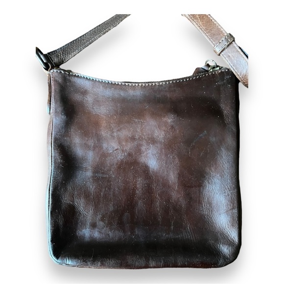 FRYE Melissa Swing Pack Zip Crossbody Bag in Dark Brown Chocolate Brown Leather - Picture 5 of 16